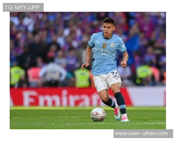 曼城宣布20岁阿根廷中场埃切维里租借加盟西甲赫罗纳球队